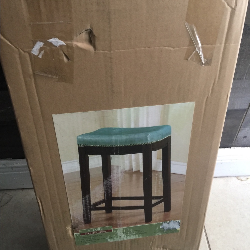 New allure counter stool